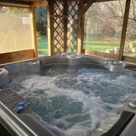 Le Paddock Du Val De Lys 3* Blessy