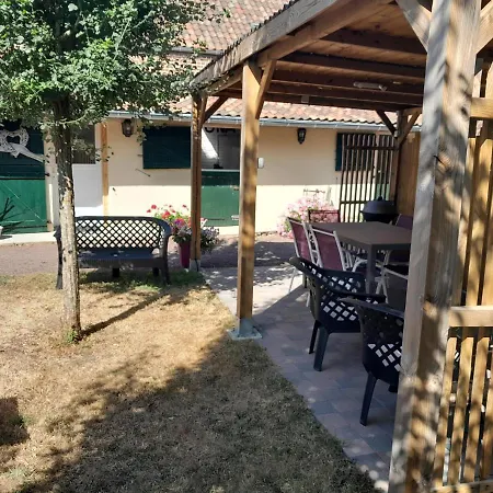 Guest house Le Paddock Du Val De Lys 3*