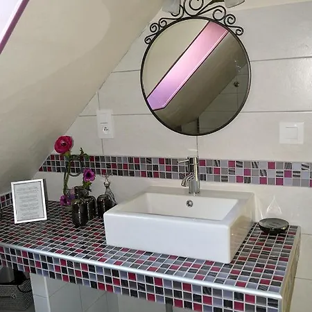 Le Paddock Du Val De Lys 3* Blessy