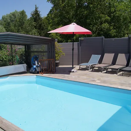 Le Paddock Du Val De Lys 招待所 Blessy