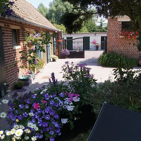 Le Paddock Du Val De Lys 招待所 Blessy