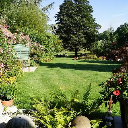 Le Paddock Du Val De Lys Guest house Blessy