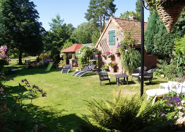 Le Paddock Du Val De Lys 3* Blessy